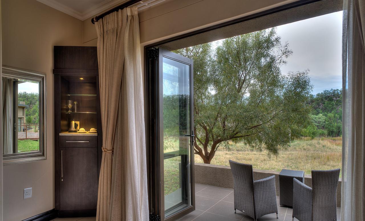 Legend Simba Safari - Legend Golf Safari Resort Golders Green ภายนอก รูปภาพ